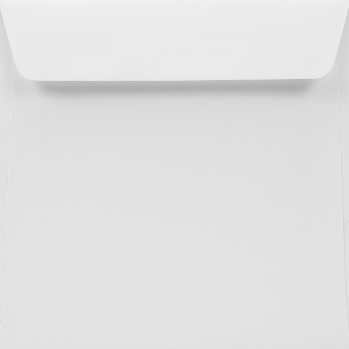 Busta da lettera quadrata bianco (17x17cm) con strip adesivo Lessebo Arco 120g